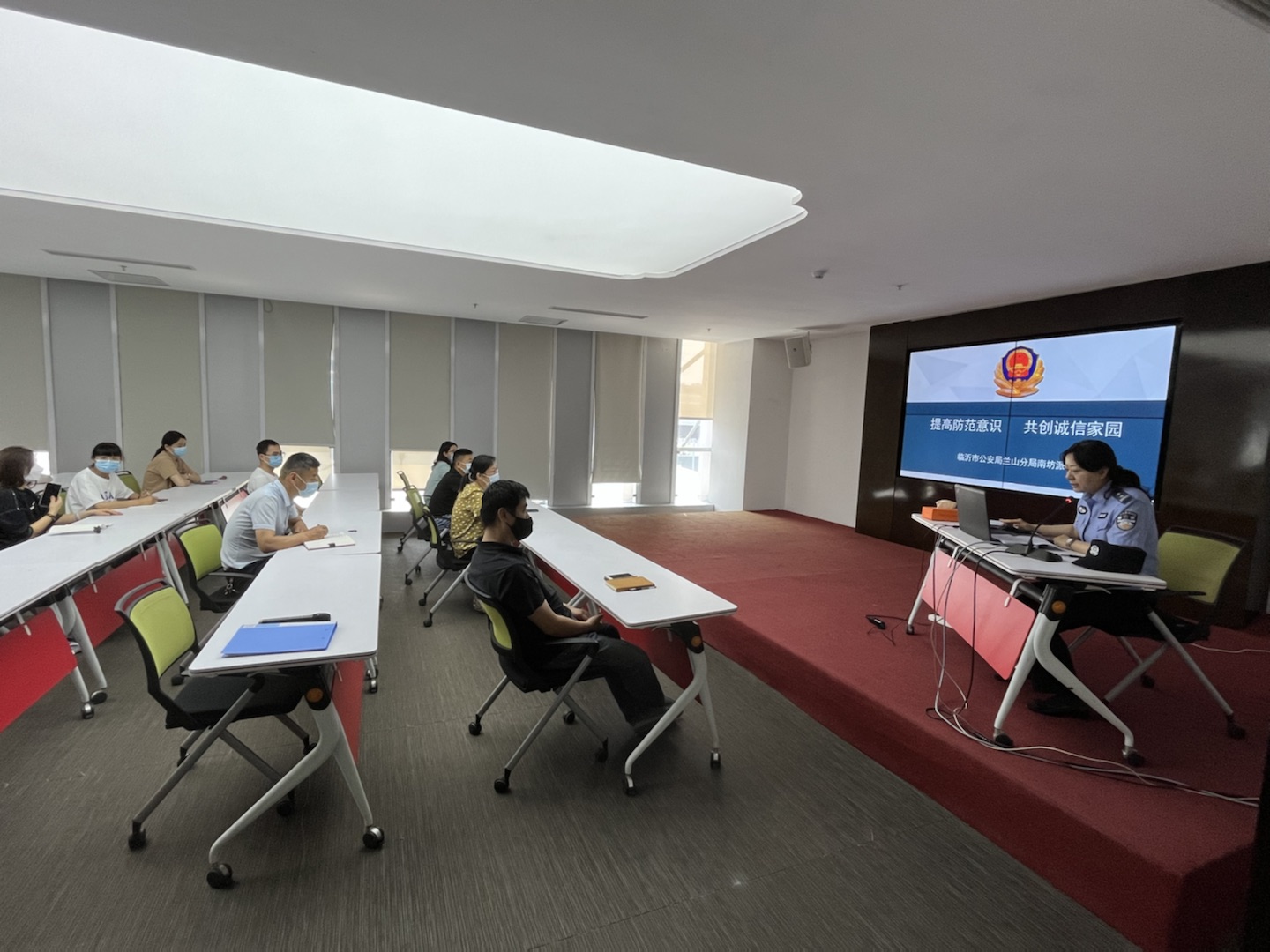 a21720e0-9352-4f46-bc93-2c4e1574ceed.jpg a21720e0-9352-4f46-bc93-2c4e1574ceed.jpg