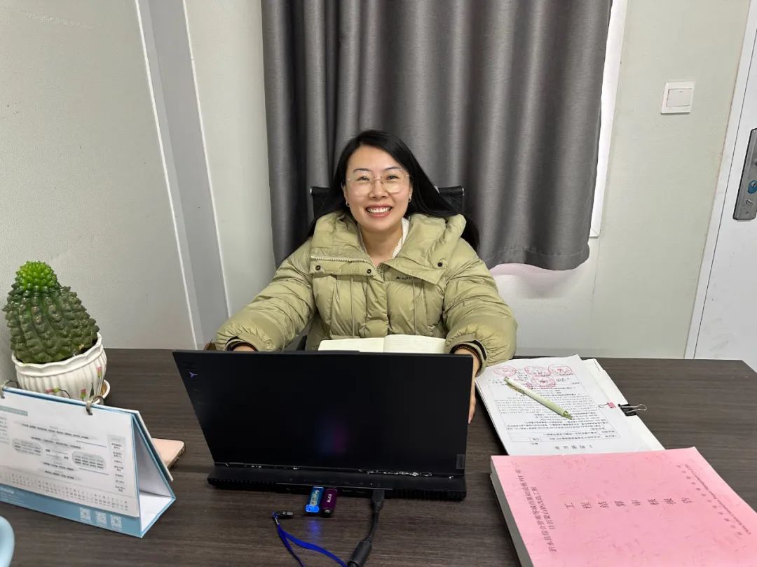 馮立敏(九公司).jpg 馮立敏(九公司).jpg