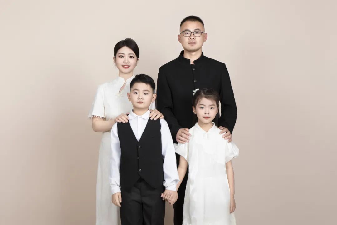 武永東家庭(一公司.jpg 武永東家庭(一公司.jpg