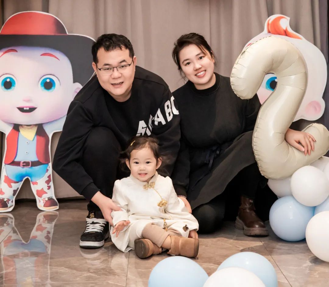 潘興飛、楊夢琦家庭(七公司、二公司.jpg 潘興飛、楊夢琦家庭(七公司、二公司.jpg